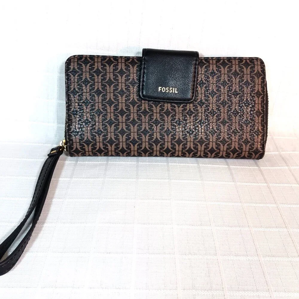 New Fossil Madison Zip Clutch Wallet Wristlet Brown/Black NWOT - Picture 2 of 10